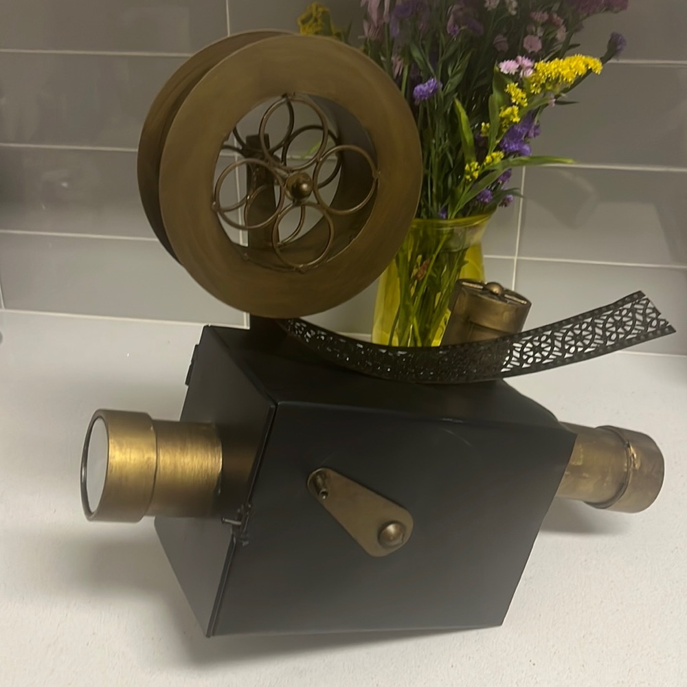 Cinema Style Mailbox